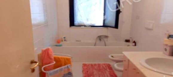 3-salle Appartement à Bari, Italy No. 259825 12