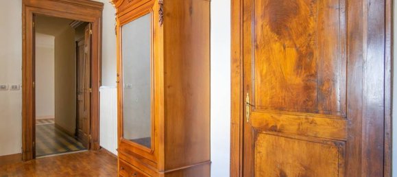 Apartamento T4 em Busca, Italy N.º 129374 19