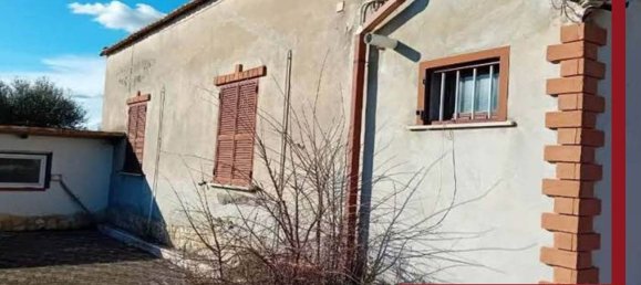 2 Schlafzimmer Villa in Guidonia Montecelio, Italy, Nr. 351842 5