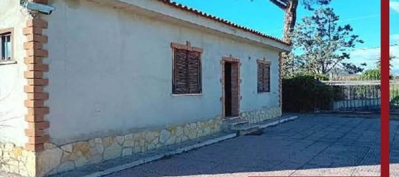 2 Schlafzimmer Villa in Guidonia Montecelio, Italy, Nr. 351842 4