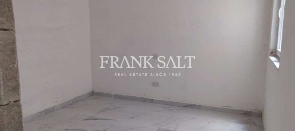 3 Schlafzimmer Maisonette-Wohnung in Kalkara, Malta, Nr. 1110 4