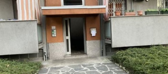 Квартира с 2 комнатами в Милан, Италия № 331461 12