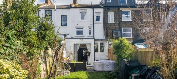 3 bedrooms House in London, United Kingdom No. 14164 21