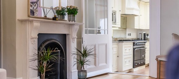 4 bedrooms House in London, United Kingdom No. 14027 16