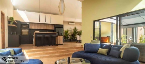 Вилла с 4 спальнями в Южный Денпасар, Индонезия № 4223 15