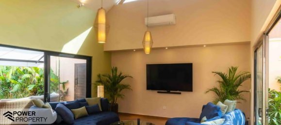 Вилла с 4 спальнями в Южный Денпасар, Индонезия № 4223 13