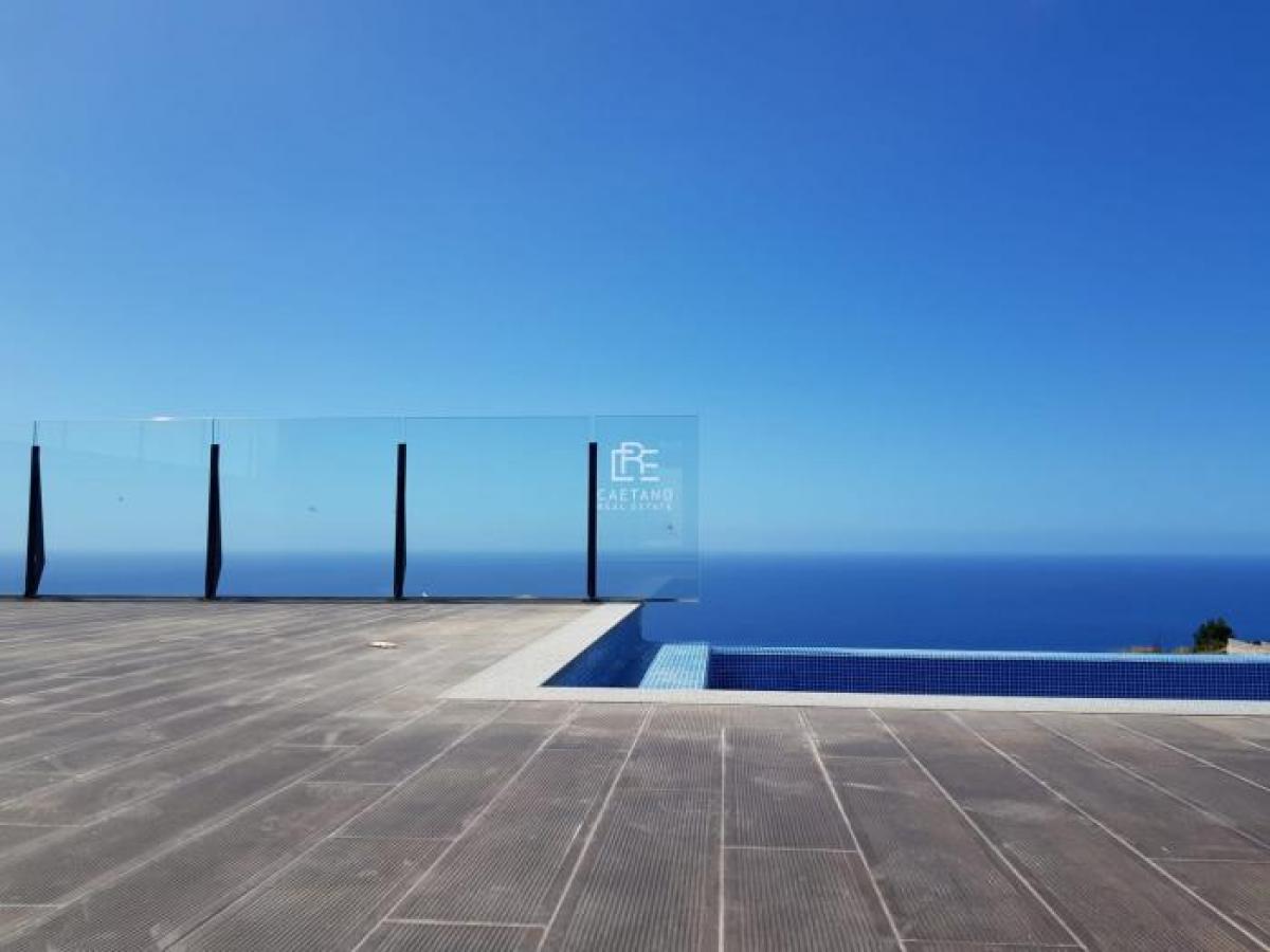 3 غرف نوم فيلا في Calheta, Portugal رقم 310