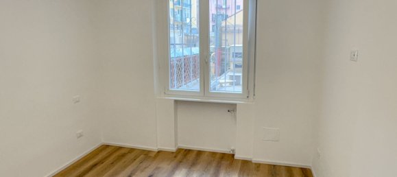 3 bedrooms Apartment in Savona, Italy No. 363128 7