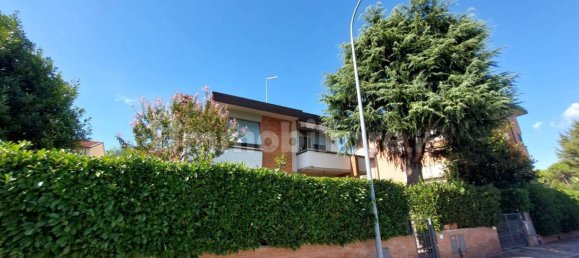 5 Schlafzimmer Villa in Pisa, Italy, Nr. 51176 40
