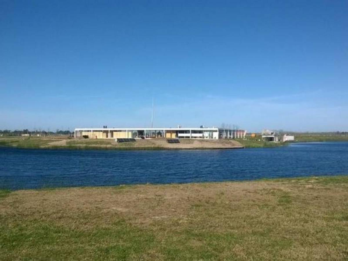 Grundstück in Escobar, Argentina, Nr. 121381