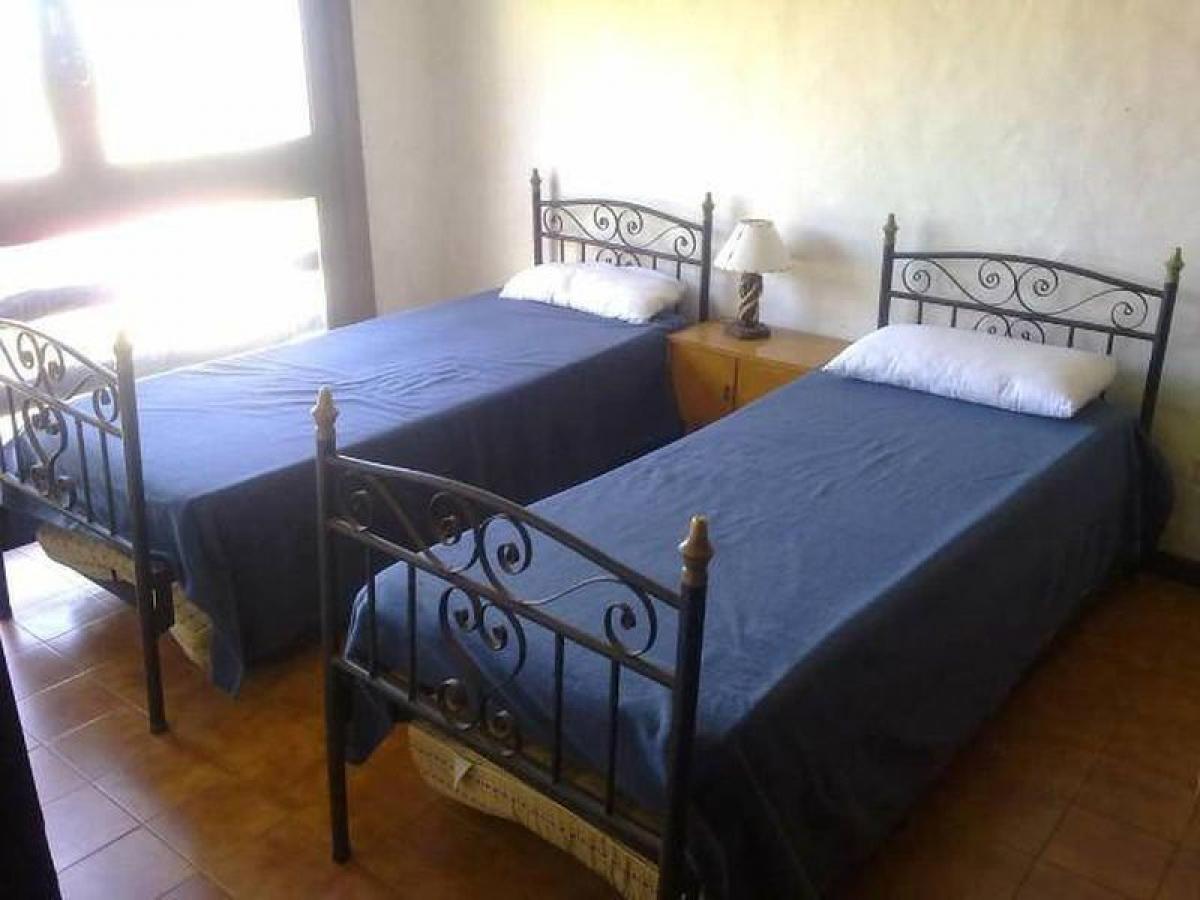 Apartamento de 2 dormitorios en Mar del Plata, Argentina No. 91799