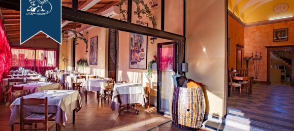 Imóvel comercial T1 em Cornate d'Adda, Italy N.º 331176 22