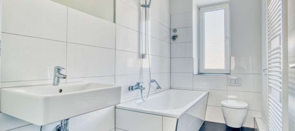 Apartamento de 3 habitaciónes en Schoneberg, Germany No. 55394 4