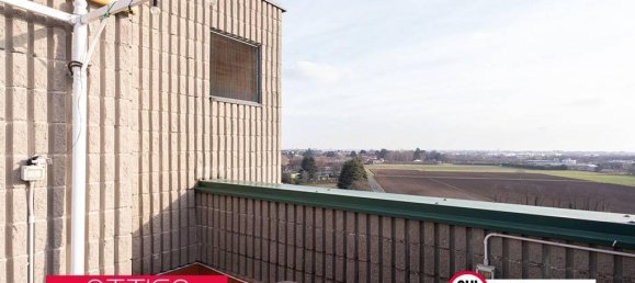 3 rooms Penthouse in Rho, Italy No. 36819 3