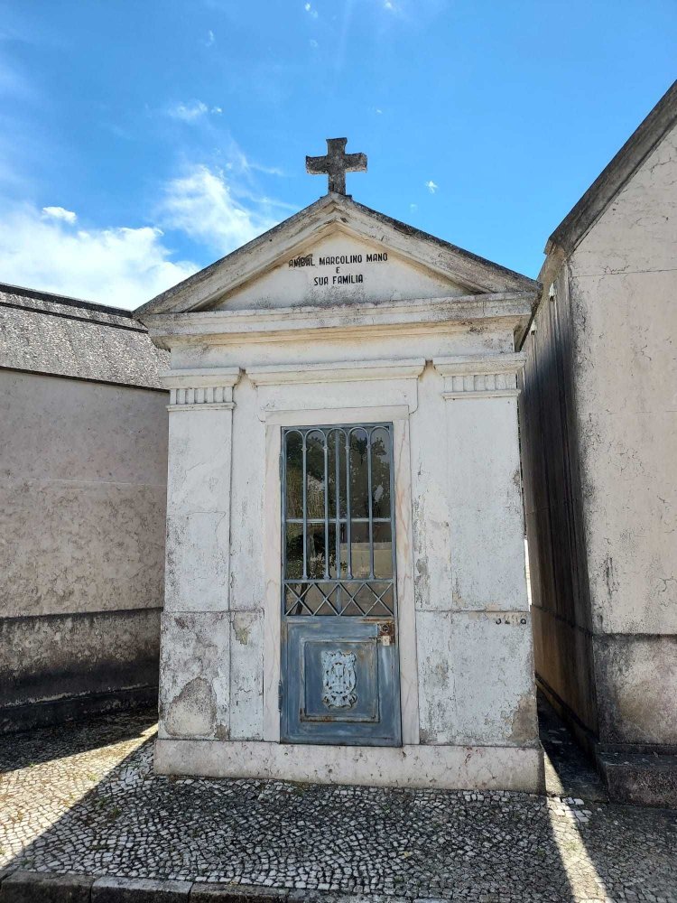 Terrain à Lisbon, Portugal No. 260047