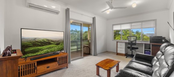 6 bedrooms House in Nimbin, Australia No. 1187 20