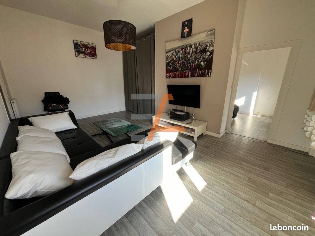 Apartamento de 1 dormitorio en Saint-Etienne, France No. 272859