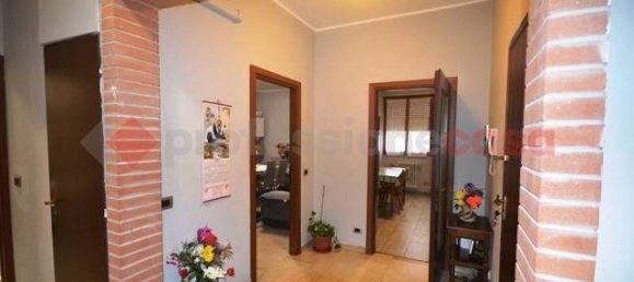 Квартира с 3 спальнями в Пьольтелло, Италия № 54530 21