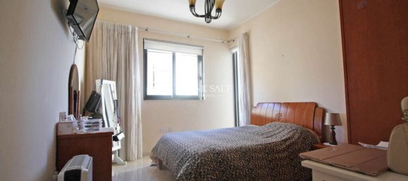 Apartamento de 3 dormitorios en Sliema, Malta No. 9990 14