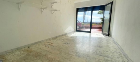 21m² Commercial property in Sanremo, Italy No. 212427 3