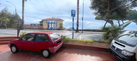 21m² Commercial property in Sanremo, Italy No. 212427 7