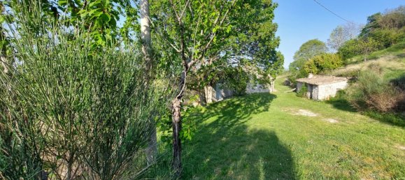 6 rooms House in Urbania, Italy No. 154849 8