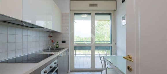 2 rooms Apartment in Segrate, Italy No. 2571 11