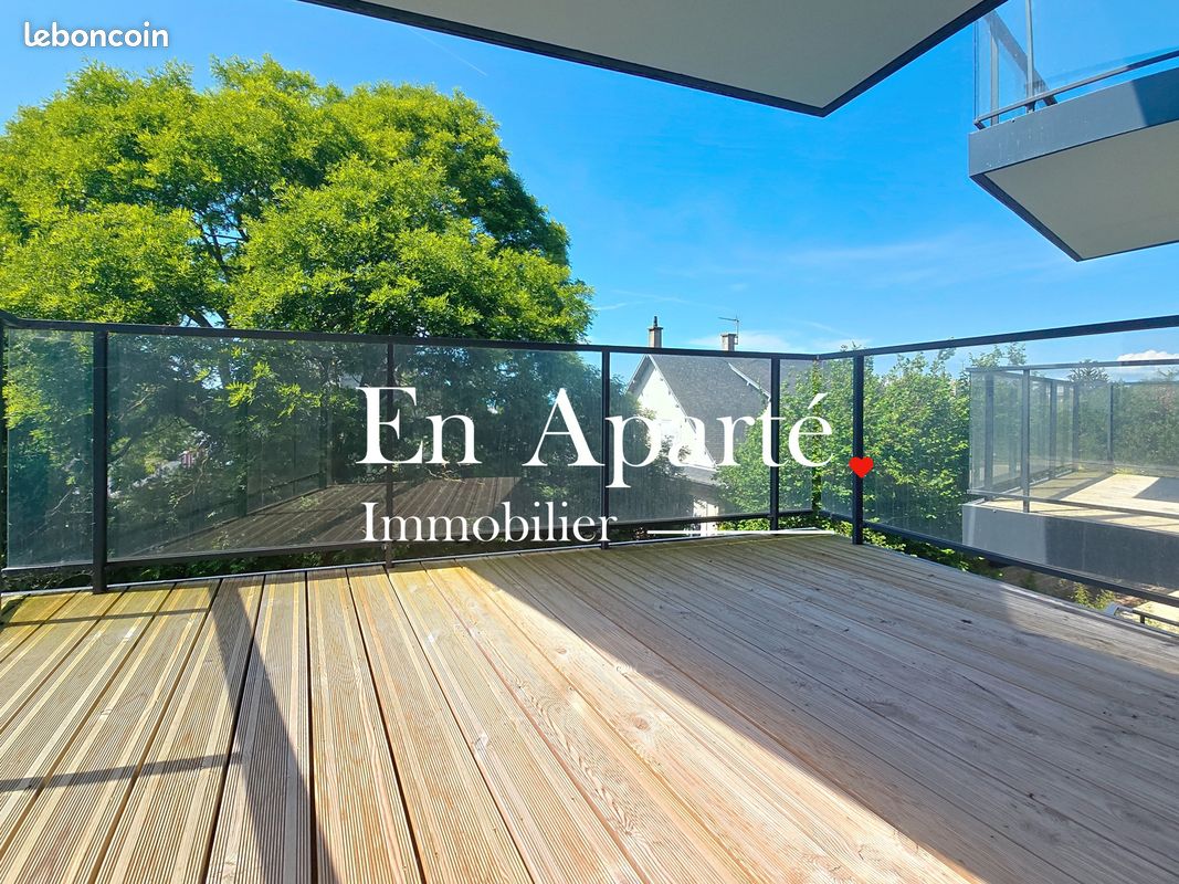 2 bedrooms Apartment in Manche, France No. 356485