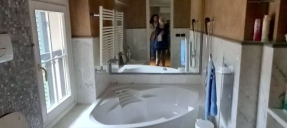 Дуплекс с 4 комнатами в Брешиа, Италия № 211199 3