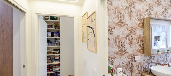 3 غرف نوم شقة في Desio, Italy رقم 364323 10