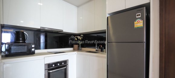 2 bedrooms Condo in Pattaya, Thailand No. 5343 2