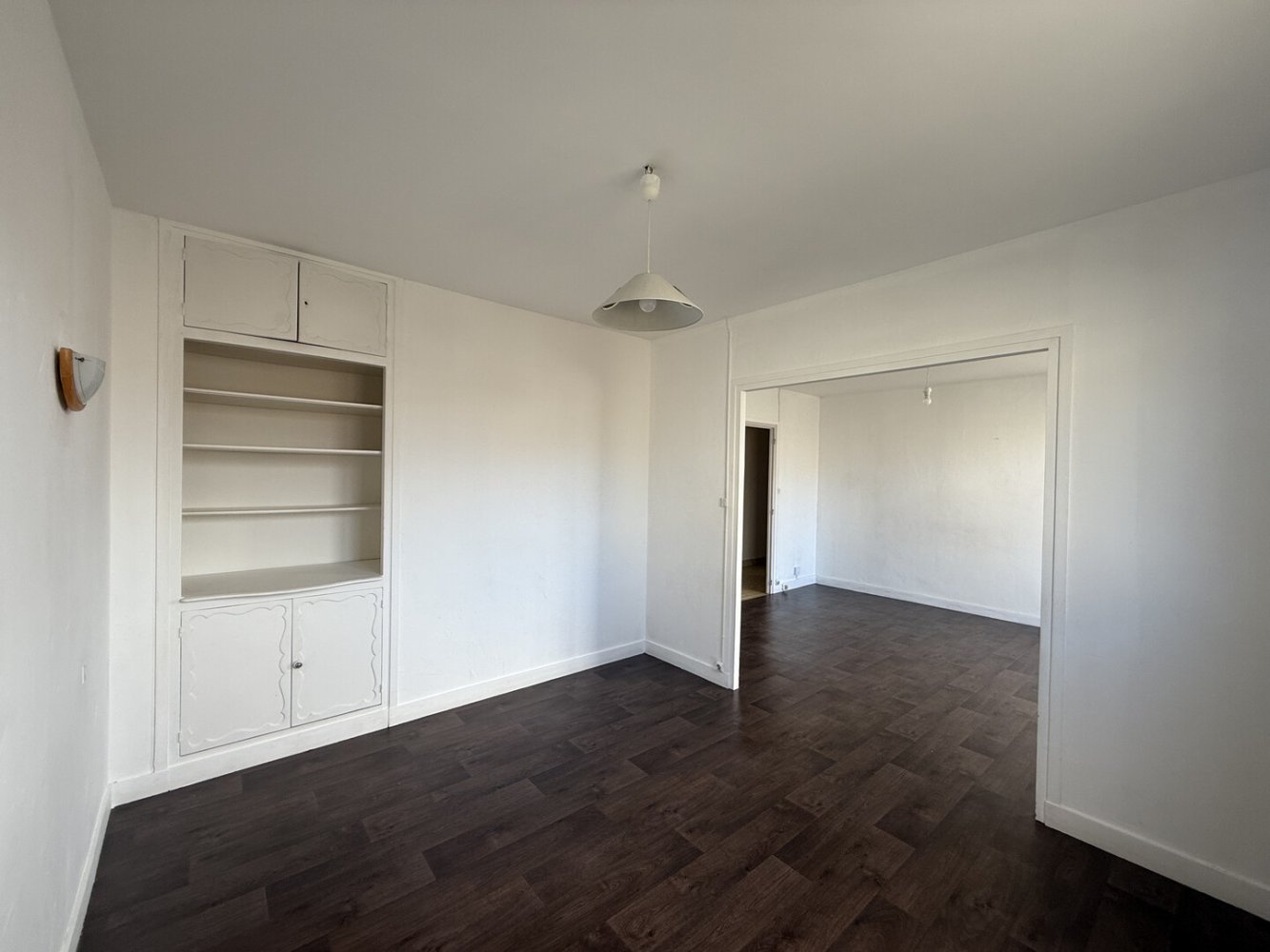 2 bedrooms Apartment in Clermont-Ferrand, France No. 293480