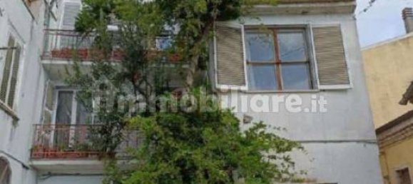 6 غرف نوم فيلا في Rionero in Vulture, Italy رقم 293653 2