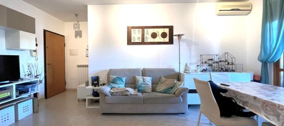 Квартира с 3 комнатами в Рим, Италия № 19075 4