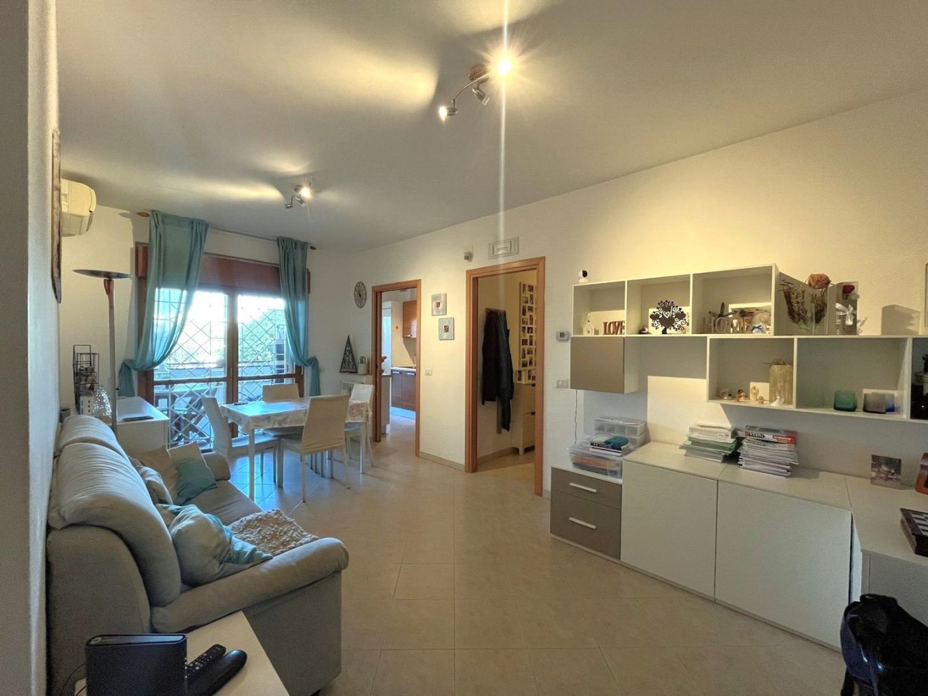 3-Zimmer Wohnung in Rome, Italy, Nr. 19075