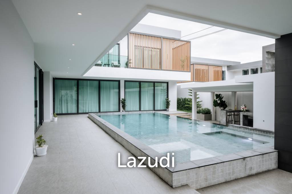 6 bedrooms Villa in Bang Lamung, Thailand No. 14636