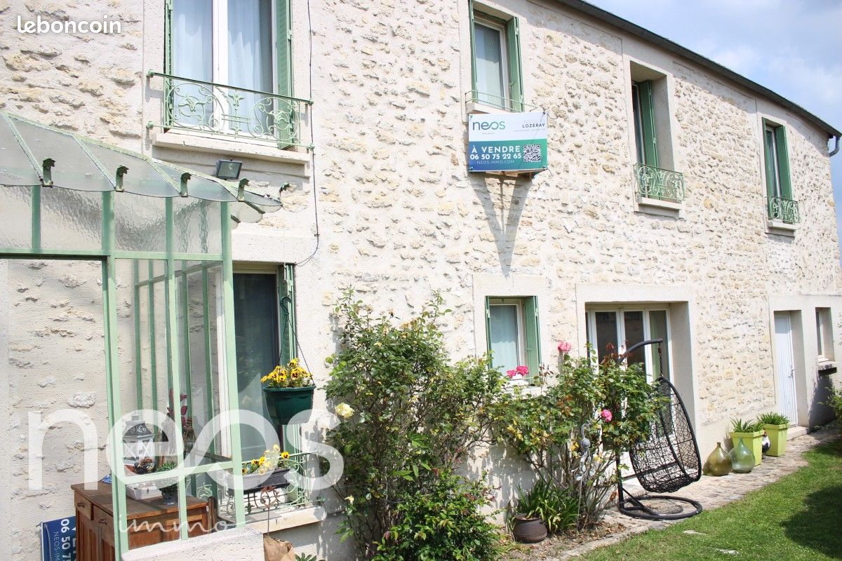 Casa de 2 dormitorios en Flins-sur-Seine, France No. 333364