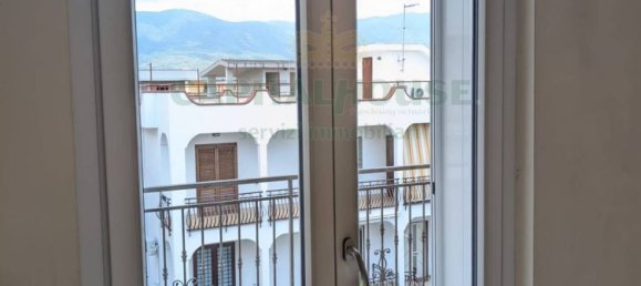 Квартира с 4 комнатами в Чимитиле, Италия № 279617 26