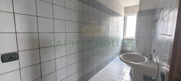 Квартира с 4 комнатами в Чимитиле, Италия № 279617 16