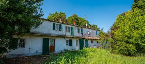 3 bedrooms House in Galliera, Italy No. 374392 2