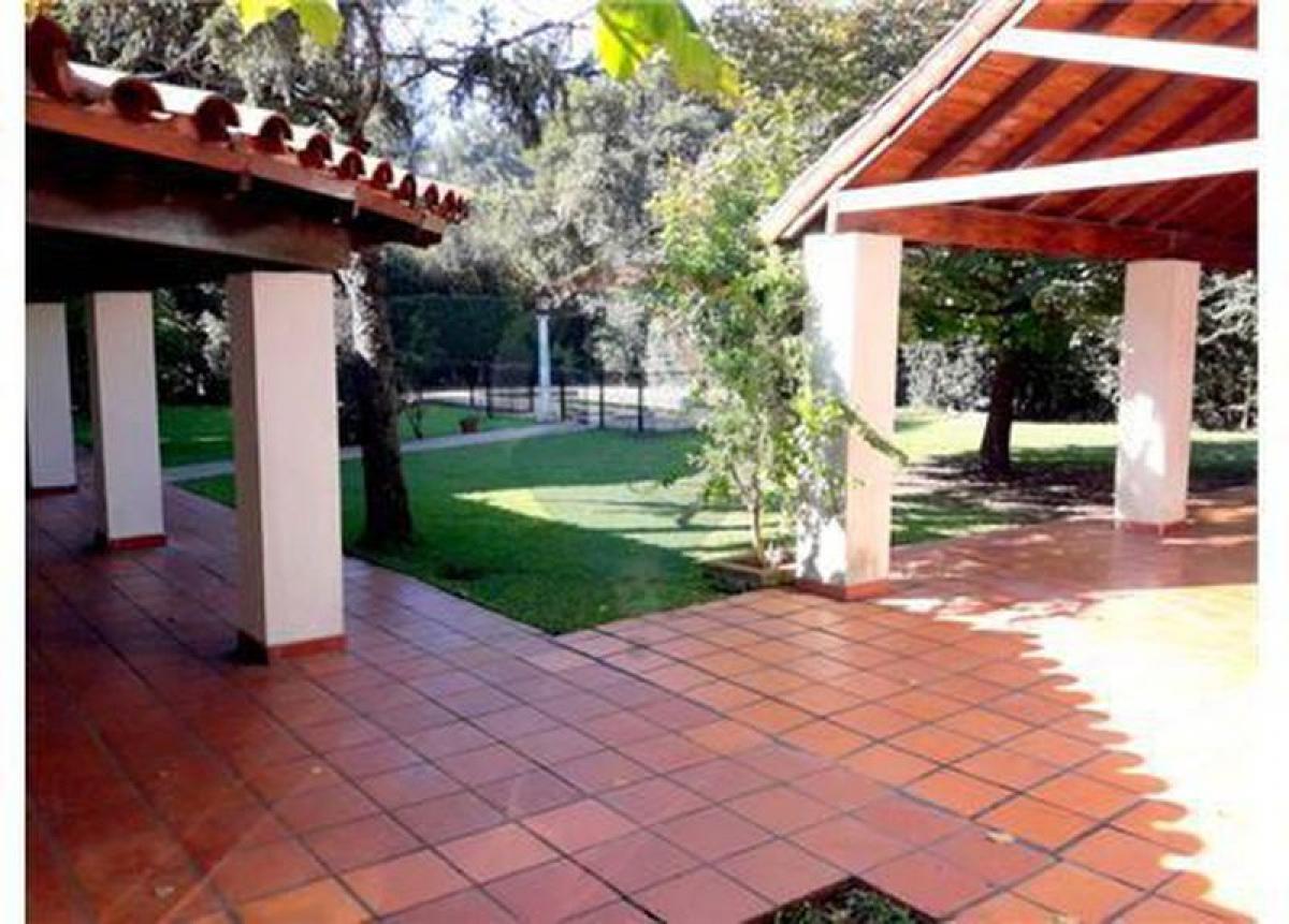 Casa T4 em Moreno, Argentina N.º 8461