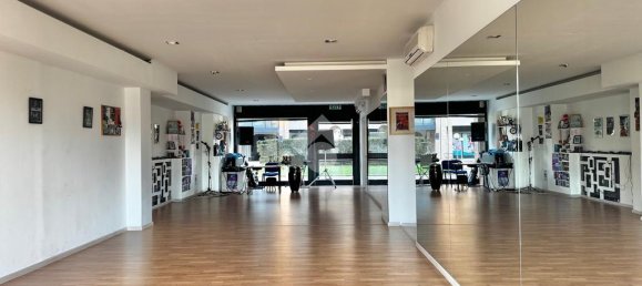 Studio in Assisi, Italy No. 1863 17