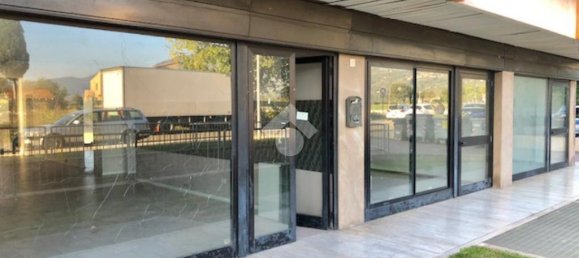 Studio in Assisi, Italy No. 1863 11