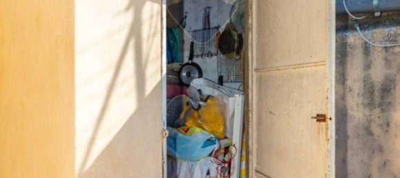 Apartamento de 6 dormitorios en Caltagirone, Italy No. 232951 27