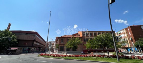 Propriété commerciale à Valladolid, Spain 210m² No. 28982 12