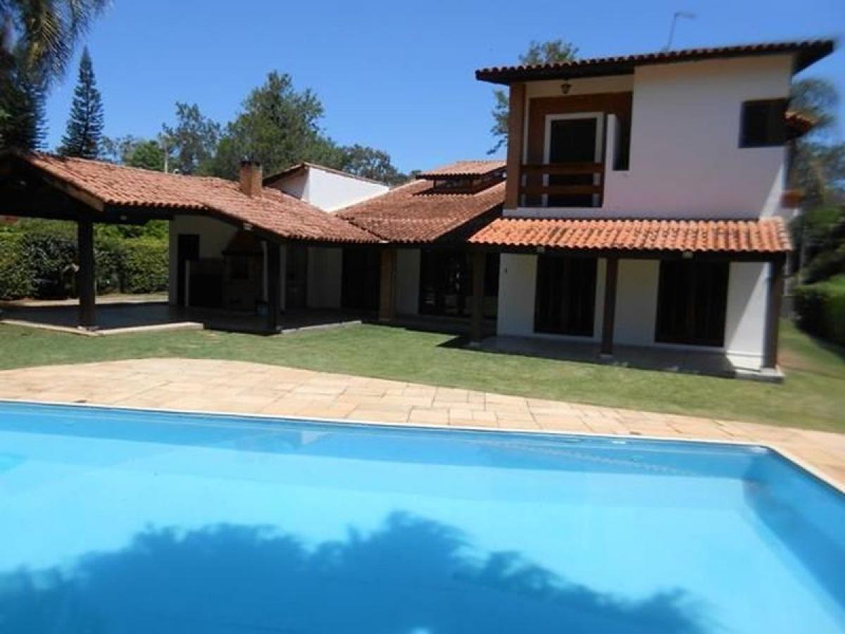 Casa de 5 dormitorios en Sao Paulo, Brazil No. 596118