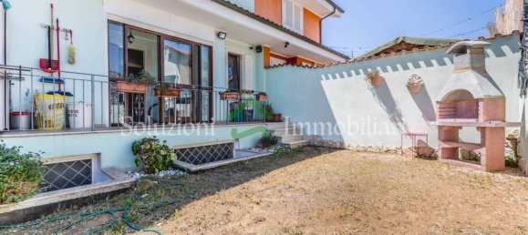 2 bedrooms House in Pomezia, Italy No. 320085 5