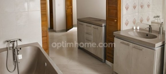 3 Schlafzimmer Stadthaus in Francheval, France, Nr. 219525 6