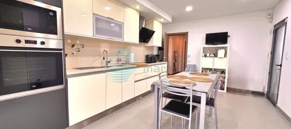 3 bedrooms House in Torres Vedras, Portugal No. 137944 8