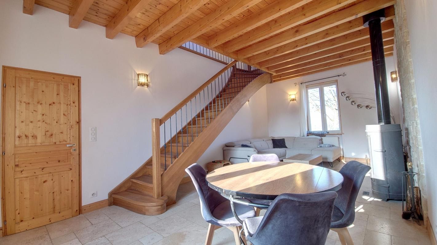 3 bedrooms House in Magny-Montarlot, France No. 196312